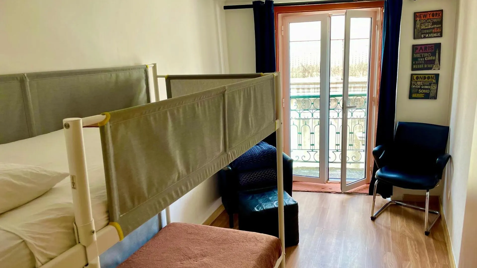 Lisbonaccommodation Apartment Lisbon